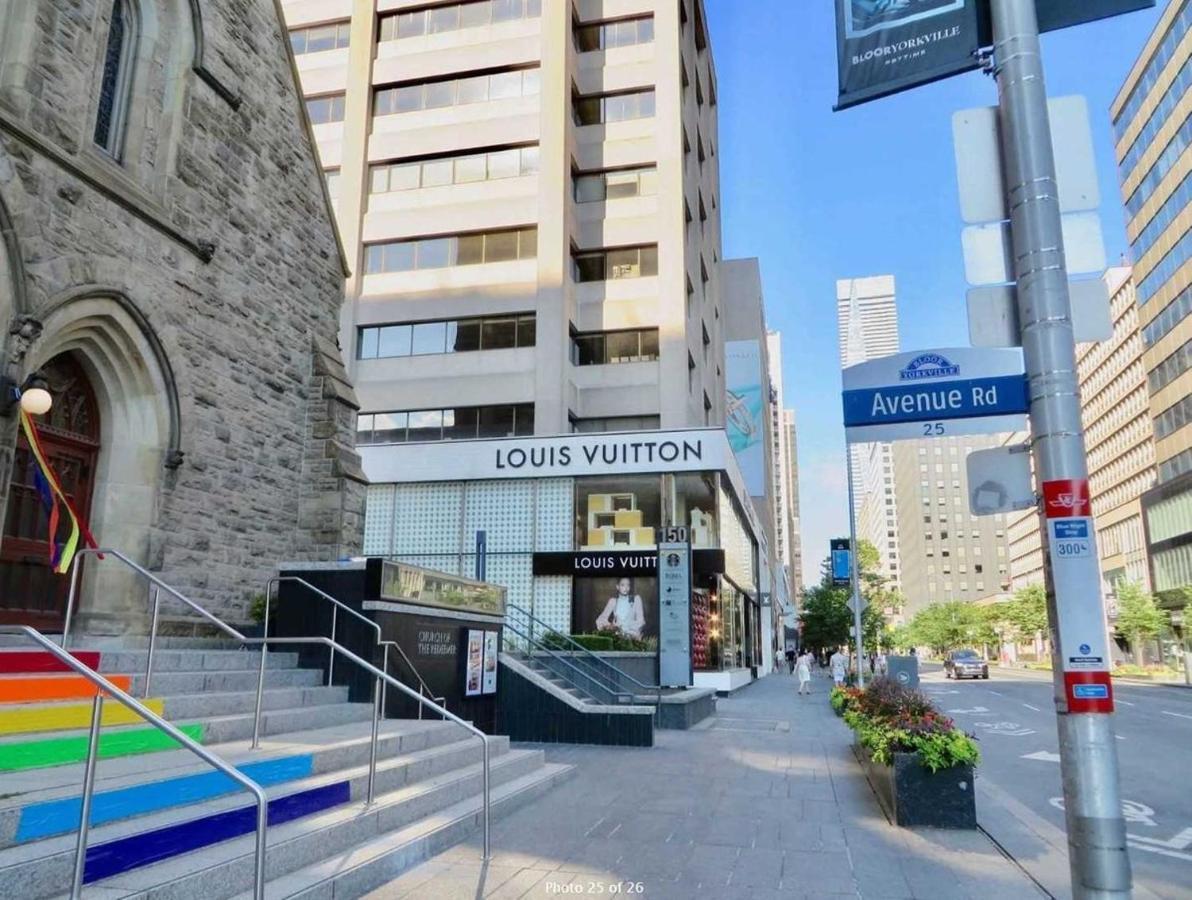 2 BR plus Den condo Toronto Exterior foto